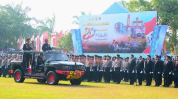 Upacara Peringatan Hari Bhayangkara ke-80 yang digelar di halaman Griya Agung Palembang, Rabu 1 Juli 2026.
