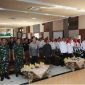 Ketua DPRD Kota Prabumulih. menghadiri pelantikan Pengurus Palang Merah Indonesia [PMI] tingkat kecamatan se-Kota Prabumulih yang dirangkaikan dengan kegiatan donor darah. Dalam kegiatan tersebut, Wali Kota didampingi Ketua Dewan Kehormatan PMI Kota Prabumulih Hj Linda Apriana Arlan.