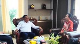 Ketua DPRD Kota Prabumulih, H Deni Victoria SH MSi, bersama Wakil Ketua I DPRD, Aryono ST, didampingi Sekretaris Dewan Desi Muharni SSI MSi, erta Tenaga Ahli Pimpinan DPRD Prabumulih, menerima audiensi rombongan Bawaslu Kota Prabumulih pada Kamis 21 Mei 2026.