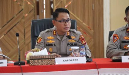 Kapolres OKU Timur AKBP Adik Listiyono SIK MH