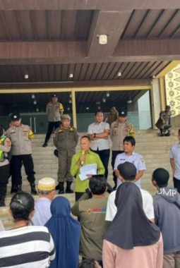 Gelombang Protes Tower Mandiri, Warga 24 Ilir Desak DPRD Gelar RDP dengan Adhi Karya dan Bank Mandiri
