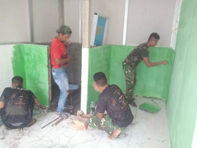Satgas TMMD Kodim 0418/Palembang terus mempercepat penyelesaian rehabilitasi Rumah Tidak Layak Huni [RTLH] milik Ibu Sriyanti yang berlokasi di Jalan Nurdin Panji, RT 08 RW 04, Kelurahan Sukamaju, Kecamatan Sako, Kota Palembang, Rabu 5 Agustus 2026.