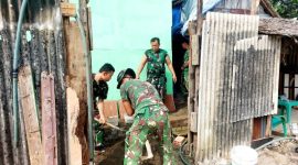 Satgas TNI Manunggal Membangun Desa [TMMD] ke-129 Kodim 0418/Palembang terus mempercepat rehabilitasi Rumah Tidak Layak Huni [RTLH] milik Sriyanti di Jalan Nurdin Panji, Kelurahan Sukamaju, Kota Palembang.