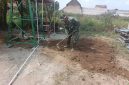 Pembangunan sumur bor di Musola Hidayatullah, RT 14 RW 07, Kelurahan Talang Betutu, Kecamatan Sukarami, memasuki tahap akhir.