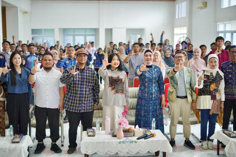 Sebanyak 160 peserta dari kabupaten dan kota se-Sumatera Selatan mengikuti pembekalan Lomba Video Konten Kreatif Tingkat Provinsi Sumatera Selatan 2026 di Aula Dinas Perpustakaan Provinsi Sumatera Selatan, Kamis 6 Agustus 2026.