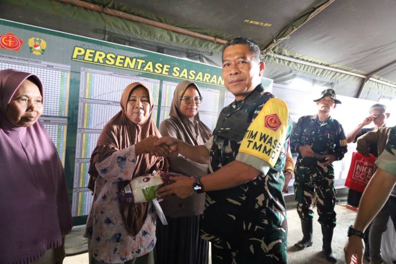 Penyaluran Sembako TMMD ke-129 Dipantau Tim Wasev, Perkuat Kepercayaan Masyarakat Terhadap Program TNI