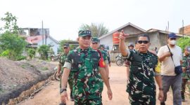 Kehadiran Katim Wasev Jadi Motivasi Personel Tuntaskan Sasaran Fisik TMMD Ke-129