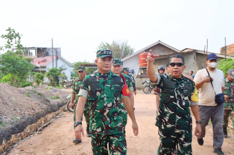 Kehadiran Katim Wasev Jadi Motivasi Personel Tuntaskan Sasaran Fisik TMMD Ke-129