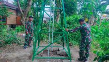 Memasuki hari ke-24 pelaksanaan TMMD, Satgas TMMD kembali memastikan fasilitas sumur bor dan tower tandon air di Kampung Kreatif, Kelurahan Talang Betutu, dapat berfungsi sebagaimana mestinya.