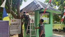Memasuki hari ke-24 pelaksanaan TMMD, Sabtu 8 Agustus 2026, pembangunan Pos Keamanan Lingkungan [Pos Kamling] terus dikebut Satgas TMMD. Sejumlah pekerjaan tahap akhir dilakukan untuk memastikan bangunan tersebut siap dimanfaatkan masyarakat.