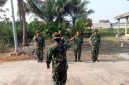 Apel pagi yang digelar sebelum personel turun ke lokasi pekerjaan, Minggu 9 Agustus 2026. Apel menjadi momentum untuk mengecek kesiapan sekaligus menyatukan langkah personel sebelum menjalankan tugas di sejumlah sasaran TMMD.
