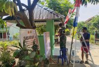 Memasuki hari ke-25 pelaksanaan TMMD, personel Satgas masih berjibaku menyelesaikan sejumlah bagian bangunan. Pekerjaan dilakukan secara bertahap dengan memastikan setiap bagian terlihat rapi dan siap digunakan oleh masyarakat.