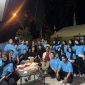 Sejumlah pemuda Karang Taruna bersama personel Satgas TMMD menghabiskan waktu dalam suasana santai dan penuh kekeluargaan.
