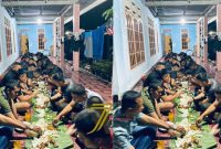 Di sela-sela pelaksanaan tugas TMMD ke-129, personel Satgas makan malam bersama warga sebagai bentuk mempererat hubungan dan kemanunggalan TNI dengan rakyat.