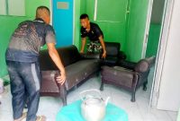 RTLH Ibu Sriyanti Masuki Tahap Finishing, Satgas Bersihkan Lingkungan Rumah