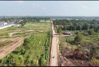 Setelah melalui proses pengerjaan secara bertahap, pembangunan jalan sepanjang 750 meter yang menjadi salah satu sasaran fisik TMMD ke-129 Kodim 0418/Palembang akhirnya rampung 100 persen. Kamis 13 Agustus 2026.