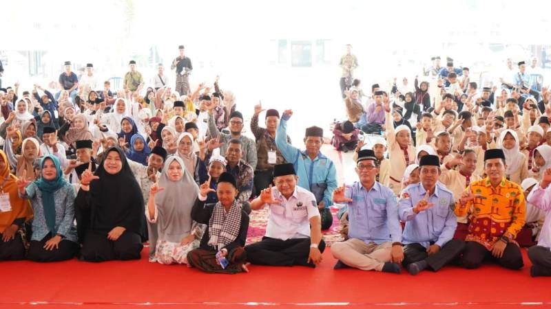 Sebanyak 115 anak dan remaja dari 20 kecamatan di Kabupaten OKU Timur mengikuti Festival Anak Shaleh Indonesia [FASI] Tahun 2026. Kegiatan perdana di tingkat kabupaten ini dibuka Bupati OKU Timur Ir H Lanosin MT MM di Balai Rakyat Setda OKU Timur, Rabu 19 Agustus 2026.