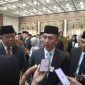 Wali Kota Ratu Dewa memberikan keterangan pers usai melantik 81 Pejabat lingkungan Pemkot Palembang, 24 Agustus 2026.