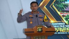 Kapolres OKU Timur AKBP Dr Lalu Hedwin Hanggara SIK SH MH MSi mematangkan persiapan Operasi Sikat I Musi 2026 dengan gelaran Latihan Pra Operasi [Latpra] di Aula Setya 38 Mapolres OKU Timur, Rabu 23 September 2026.