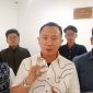 Tim penasihat hukum terdakwa Dede Parasade dan M Jamil saat memberikan keterangan.