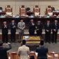 Rancangan Perubahan Anggaran Pendapatan dan Belanja Daerah [APBD] Provinsi Sumatera Selatan Tahun Anggaran 2026 disepakati sebesar Rp9,534 triliun, turun Rp213,16 miliar atau 2,19 persen dibandingkan APBD Induk 2026 yang mencapai Rp9,747 triliun.