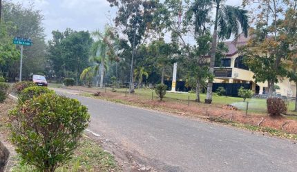 Pangkalan Balai Jadi “Distributor Asap” Sampah Dibakar saat Kabut Asap Pekat. [Foto Desi OY-WI]