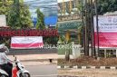 Bapenda Palembang Pasang Plang Penunggak Pajak di Dua Objek STIMIK IGM