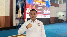 Muhamad Irfanjid, resmi menahkodai Persatuan Tinju Amatir Indonesia [Perbati] Kabupaten OKU Timur.
