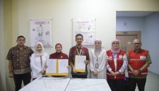 Kota Palembang menggandeng Rumah Sakit Permata Palembang melalui penandatanganan nota kesepahaman [Memorandum of Understanding/MoU] yang dirangkaikan dengan kegiatan donor darah, Kamis 22 Oktober 2026, di RS Permata Palembang.