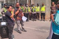 Massa Corporation Anti Corruption Agency Sumatera Selatan [CACA Sumsel] menggeruduk Kejaksaan Tinggi Sumatera Selatan [Kejati Sumsel], Jumat 23 Oktober 2026.