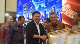 Pemerintah Kota [Pemkot] Palembang meraih penghargaan sebagai pemerintah daerah terbaik III dalam kategori Indeks Satu Data Indonesia [SDI] tingkat kabupaten/kota se-Sumatera Selatan.