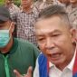 Tangkapan layar dari tiktok TribunSumsel, Ketua ADO Sumsel M Asrul Indrawan di tengah aksi demo mahasiswa Cipayung Plus Palembang di Mapolda Sumsel, Selasa 13 Oktober 2026