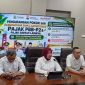 Kepala Bapenda Palembang Jamiah Haryanti didampingi Kepala Kominfo Kemas Haikal bersama jajaran Bapenda memberikan keterangan pers di Kantor Bapenda Palembang pada Rabu 28 Oktober 2026.